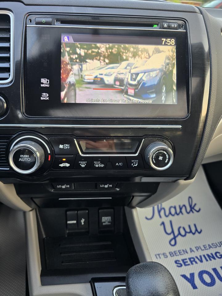 2015 Honda Civic LX Photo