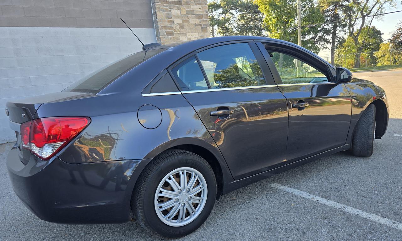 2015 Chevrolet Cruze 1LT Photo