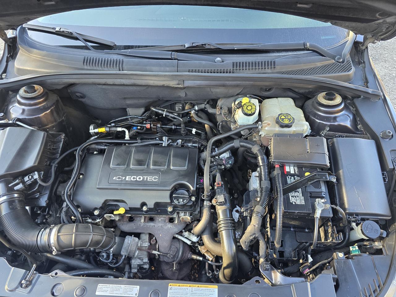 2015 Chevrolet Cruze 1LT Photo