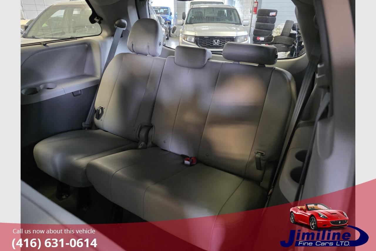 2015 Toyota Sienna XLE ALL WHEEL DRIVE NAVIGATION Photo
