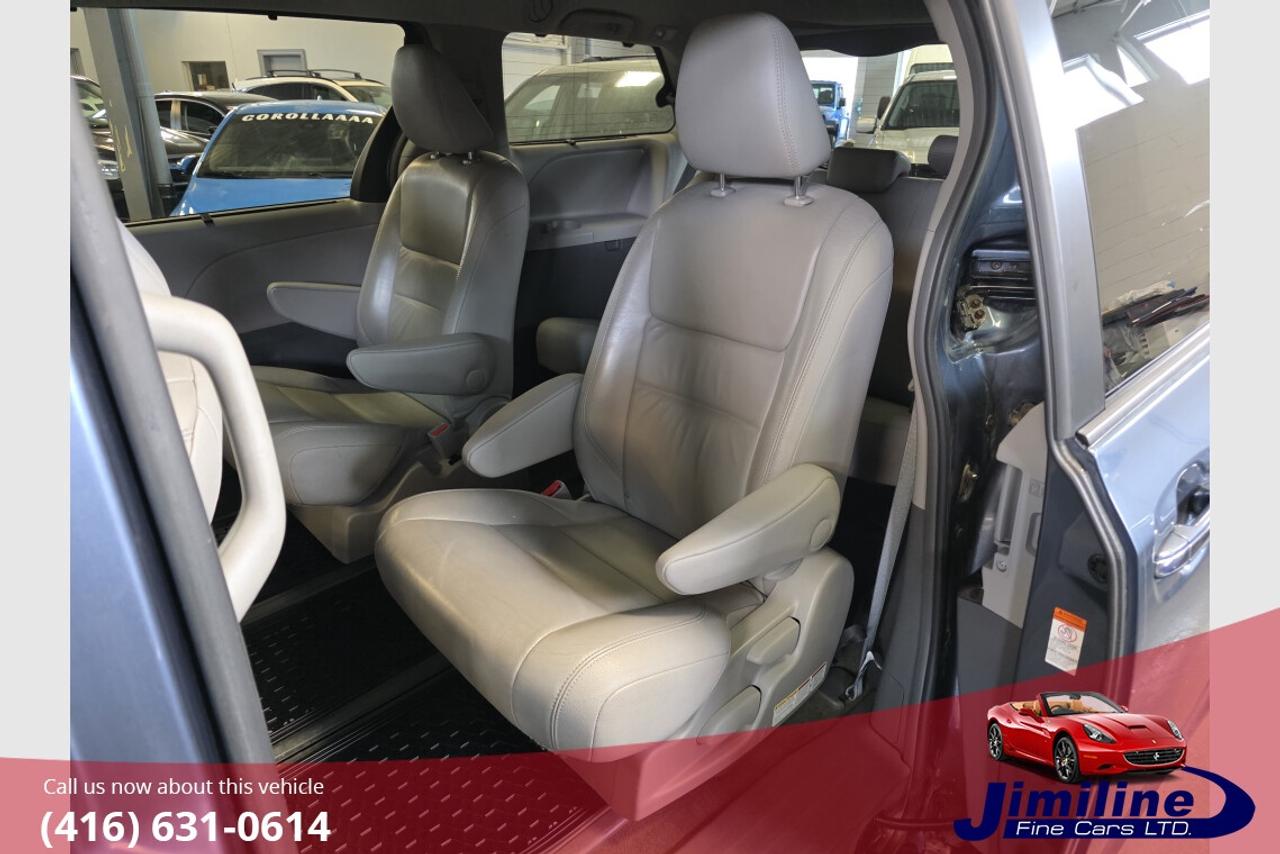 2015 Toyota Sienna XLE ALL WHEEL DRIVE NAVIGATION Photo