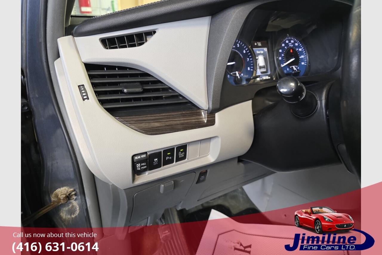 2015 Toyota Sienna XLE ALL WHEEL DRIVE NAVIGATION Photo