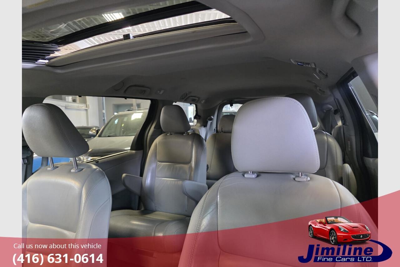 2015 Toyota Sienna XLE ALL WHEEL DRIVE NAVIGATION Photo