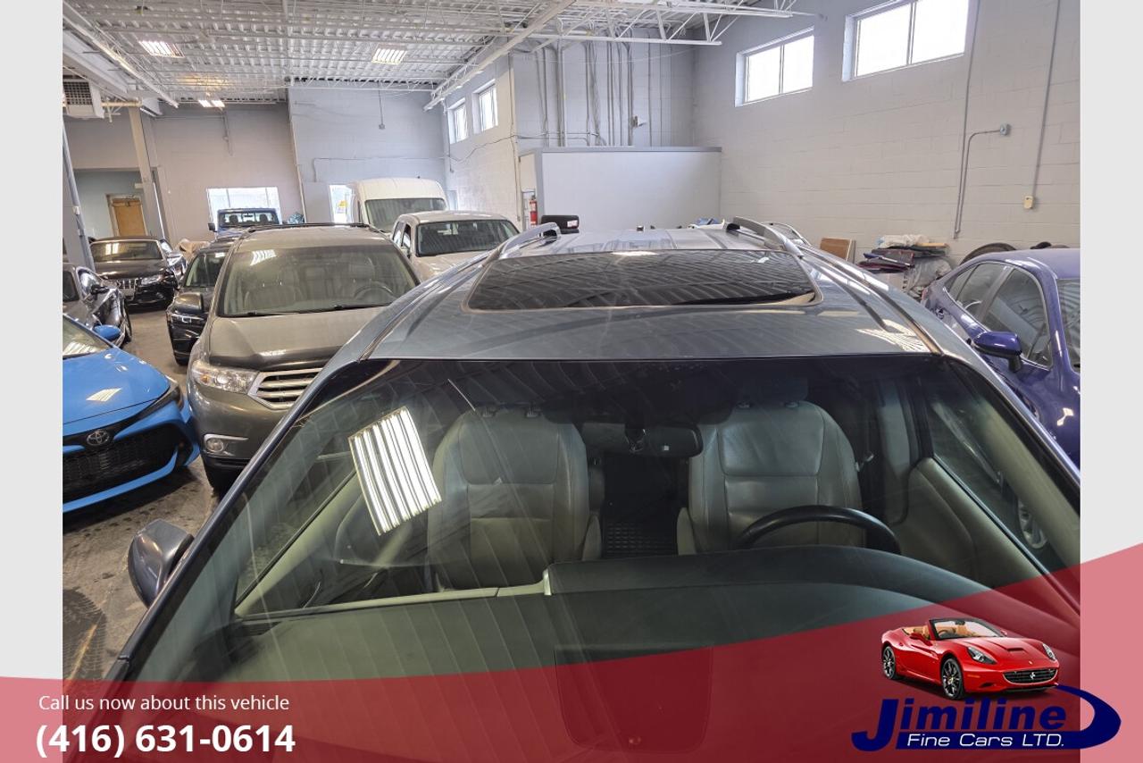 2015 Toyota Sienna XLE ALL WHEEL DRIVE NAVIGATION Photo