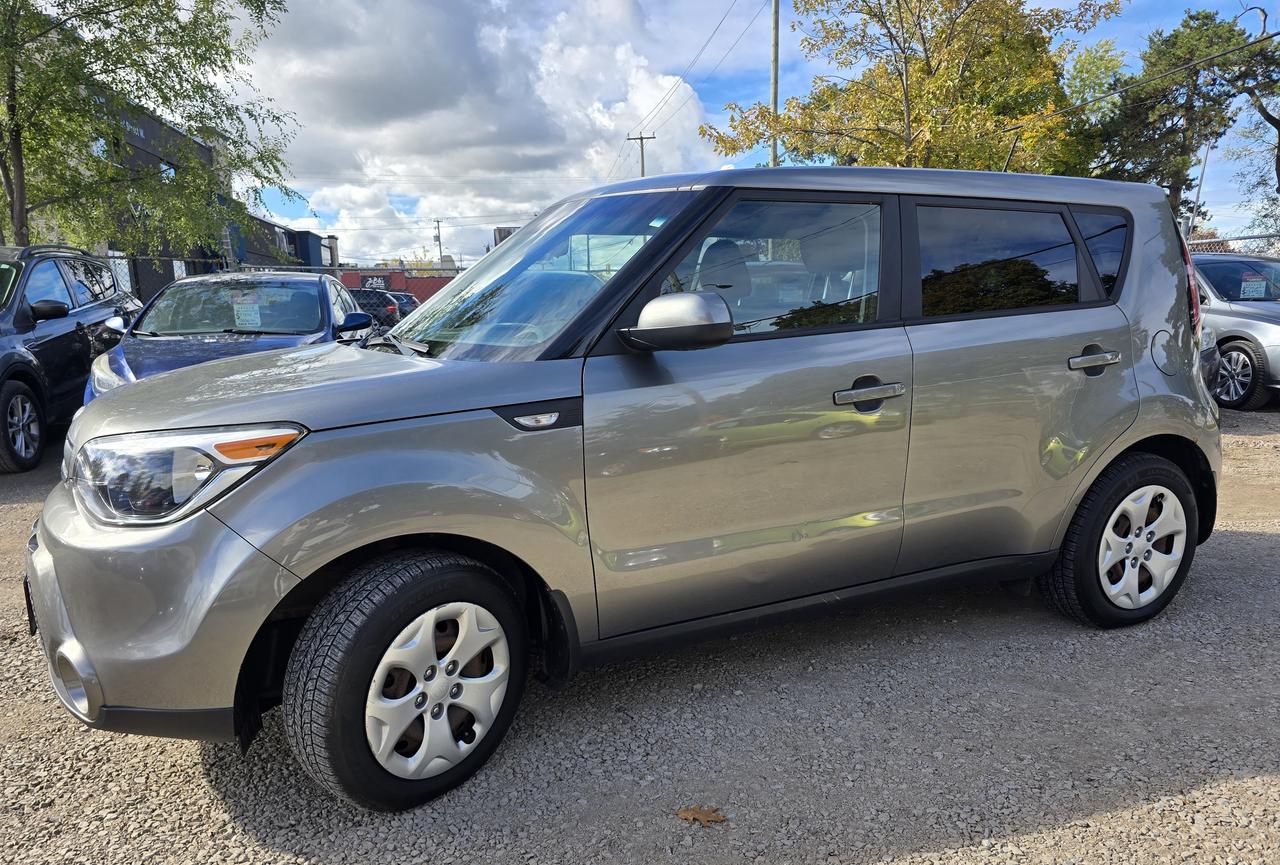 2014 Kia Soul Base Photo3