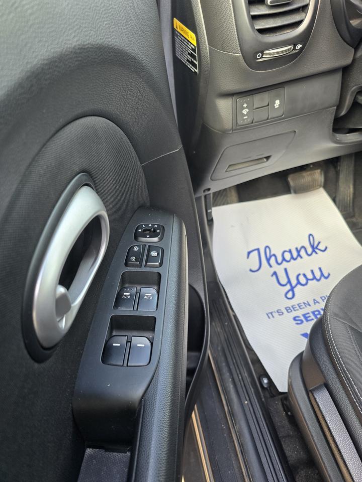 2014 Kia Soul Base Photo