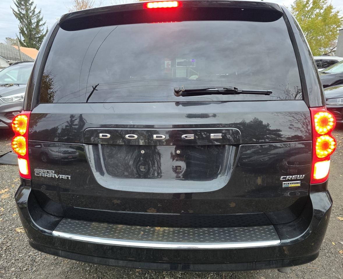 2016 Dodge Grand Caravan SE Photo
