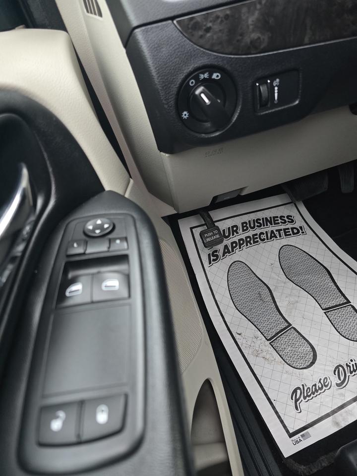 2016 Dodge Grand Caravan SE Photo
