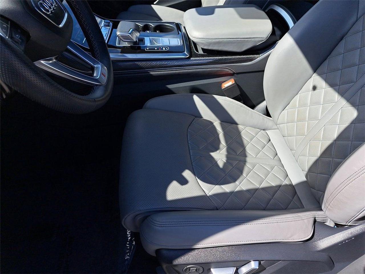 2023 Audi SQ7 PREMIUM PLUS Photo