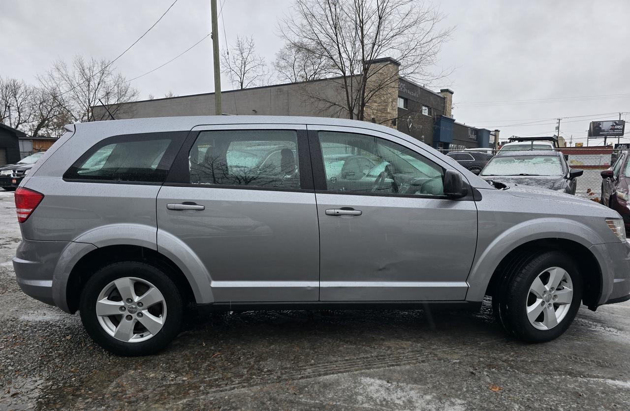 2015 Dodge Journey SE Photo