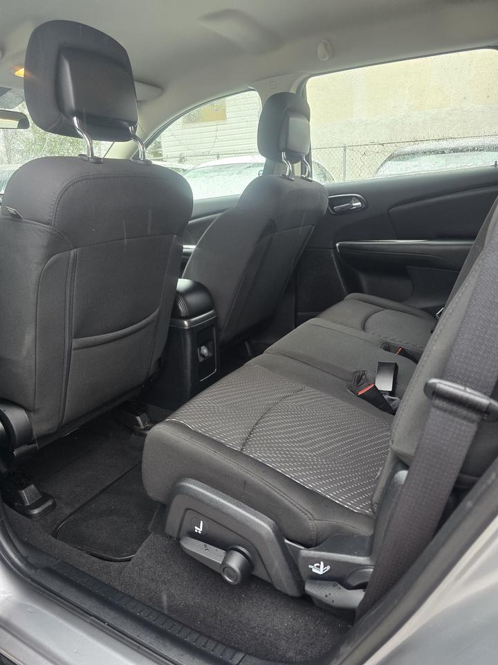 2015 Dodge Journey SE Photo