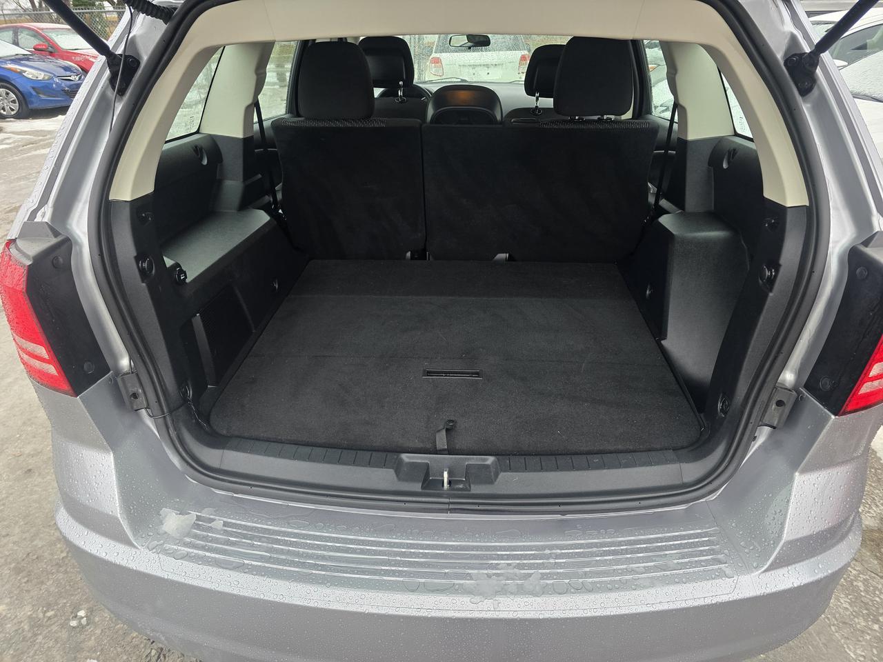 2015 Dodge Journey SE Photo