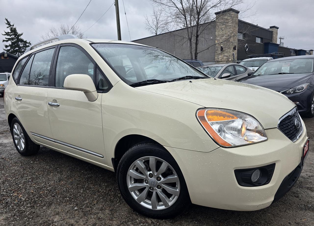 2012 Kia Rondo EX Photo