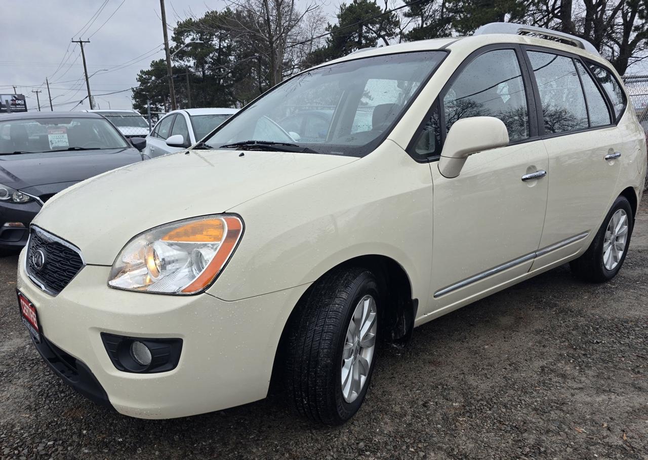 2012 Kia Rondo EX Photo2