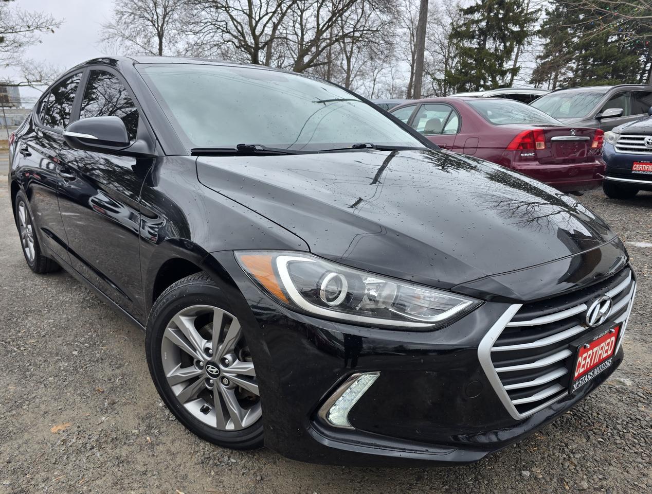 2017 Hyundai Elantra SE Photo2