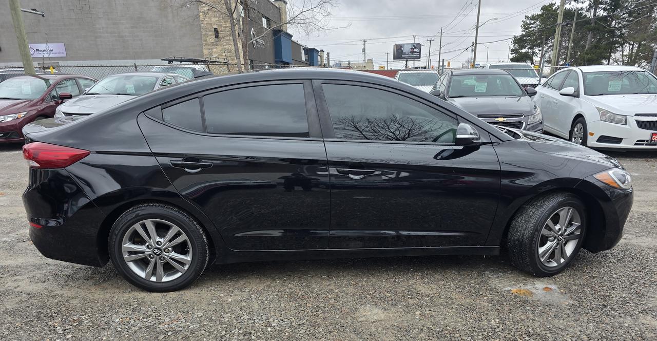 2017 Hyundai Elantra SE Photo