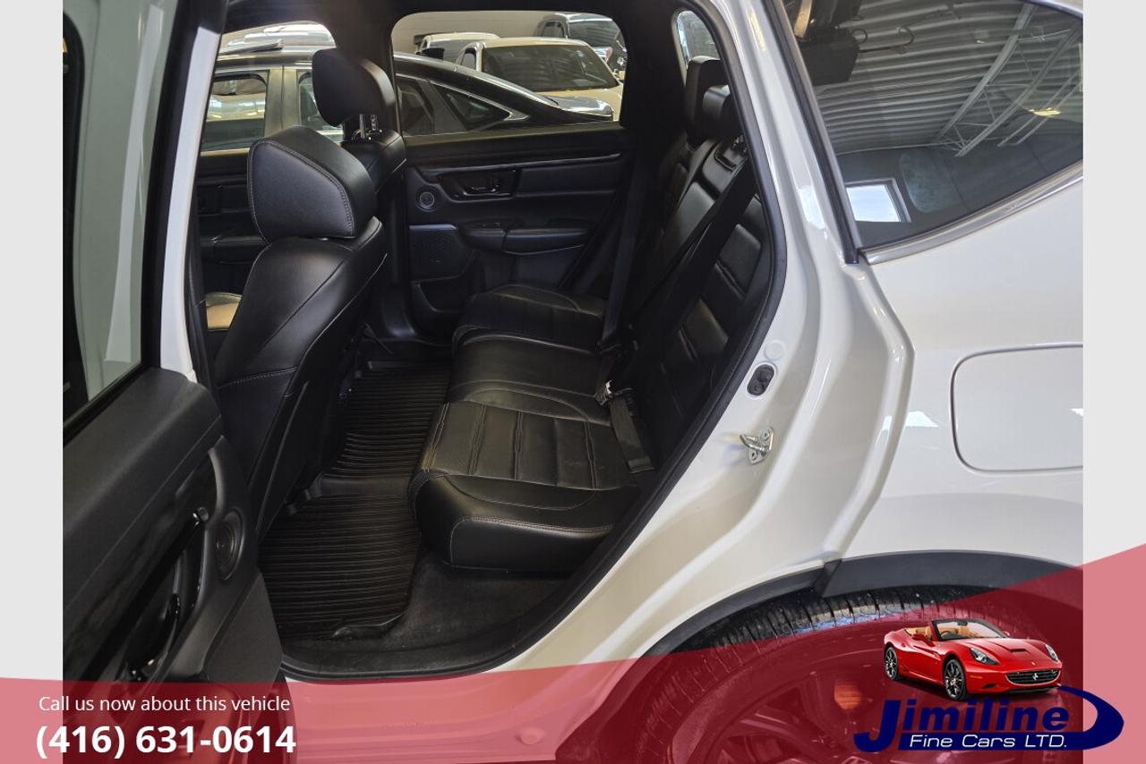 2020 Honda CR-V Black Edition Photo