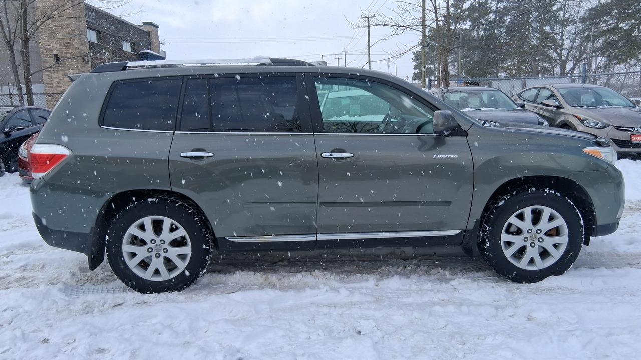 2011 Toyota Highlander LIMITED  Photo