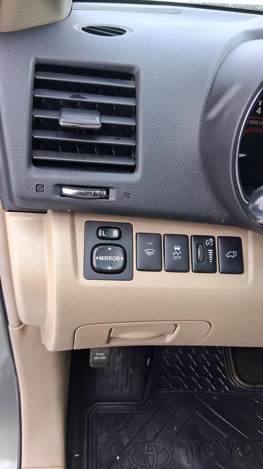 2011 Toyota Highlander LIMITED  Photo