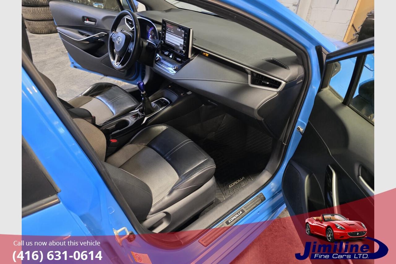 2019 Toyota Corolla Hatchback XSE Photo