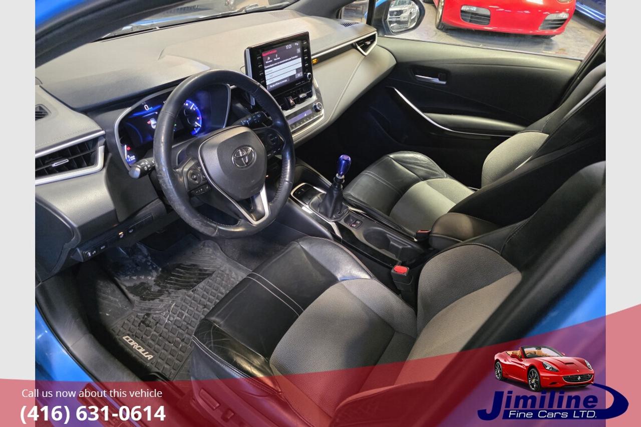 2019 Toyota Corolla Hatchback XSE Photo