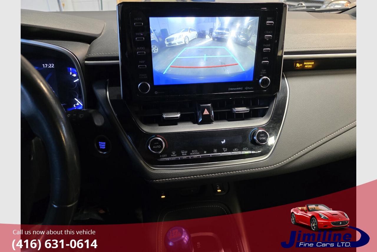 2019 Toyota Corolla Hatchback XSE Photo