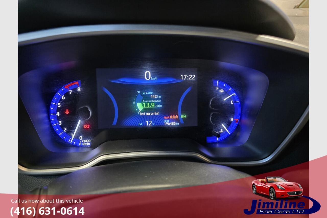 2019 Toyota Corolla Hatchback XSE Photo