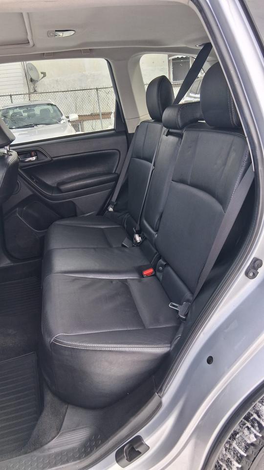 2016 Subaru Forester TOURING Photo