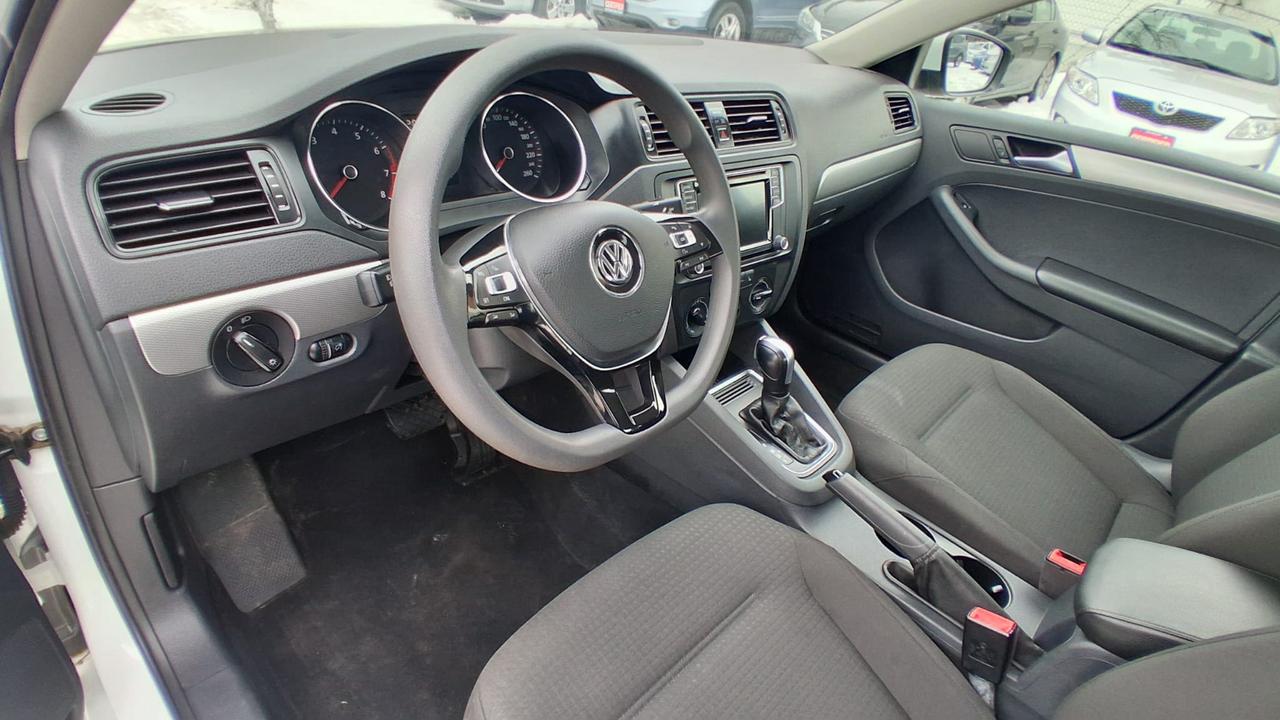 2017 Volkswagen Jetta S Photo