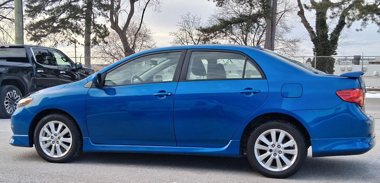 2010 Toyota Corolla S Photo