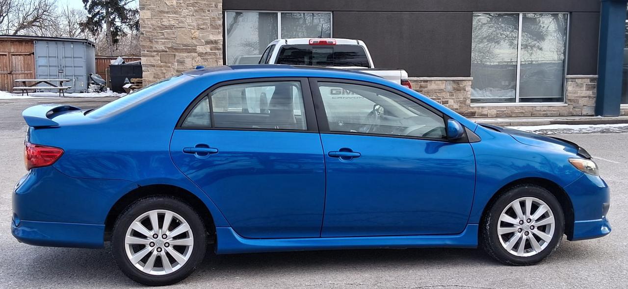 2010 Toyota Corolla S Photo