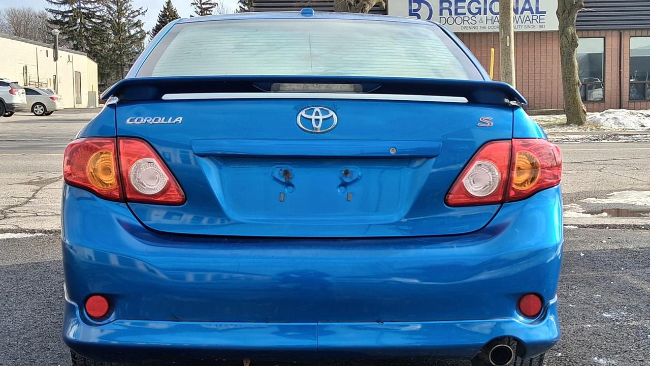 2010 Toyota Corolla S Photo
