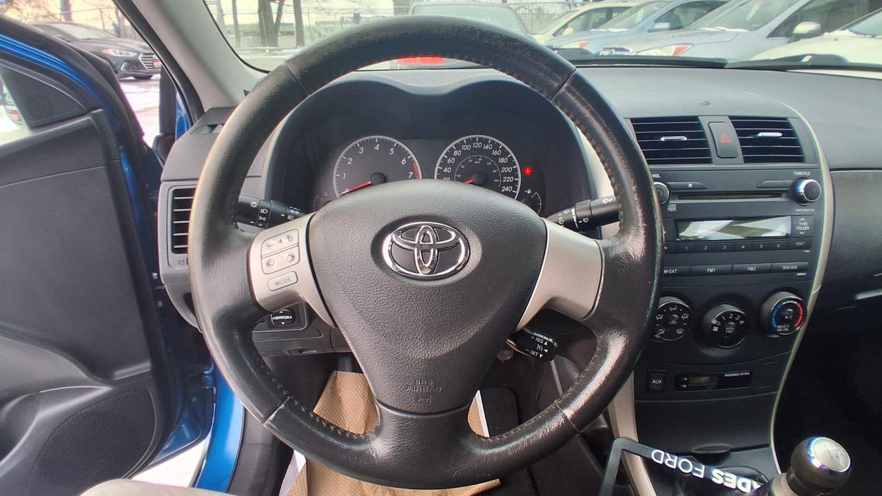 2010 Toyota Corolla S Photo