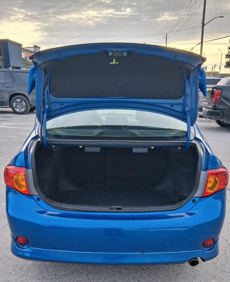 2010 Toyota Corolla S Photo