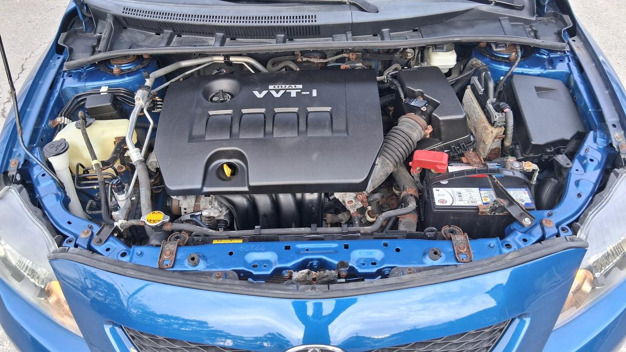 2010 Toyota Corolla S Photo