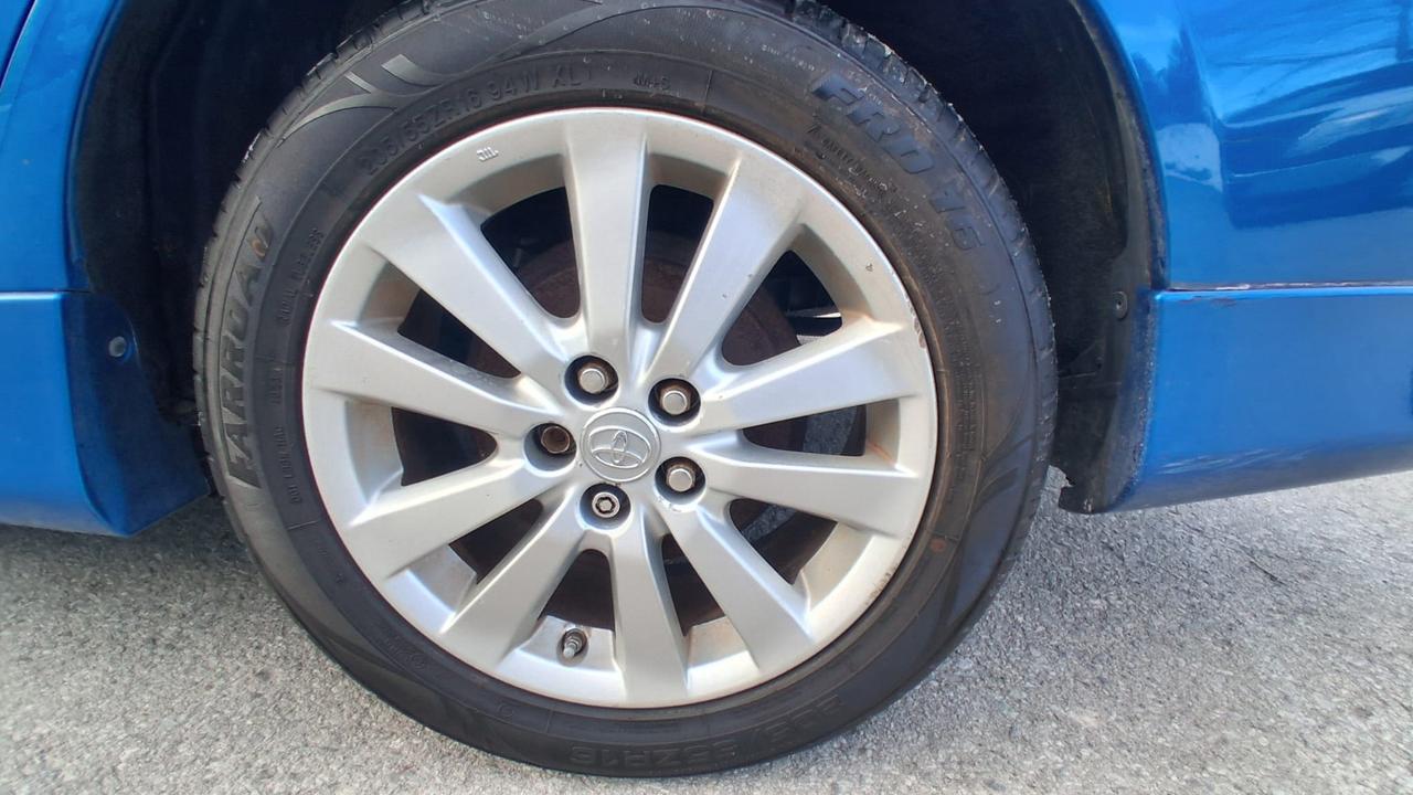 2010 Toyota Corolla S Photo