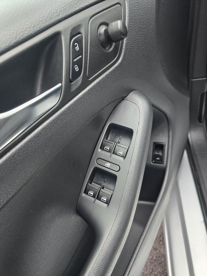 2011 Volkswagen Jetta S Photo