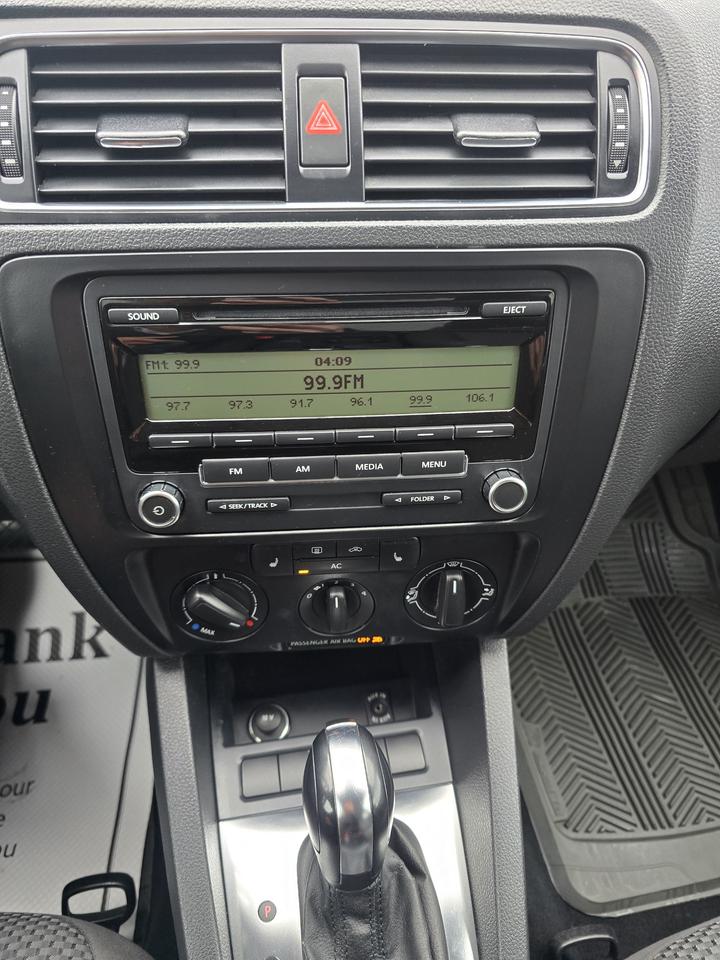 2011 Volkswagen Jetta S Photo