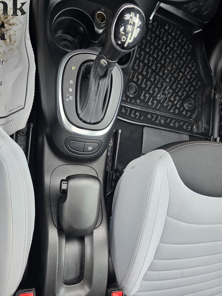 2014 Fiat 500L Easy Photo