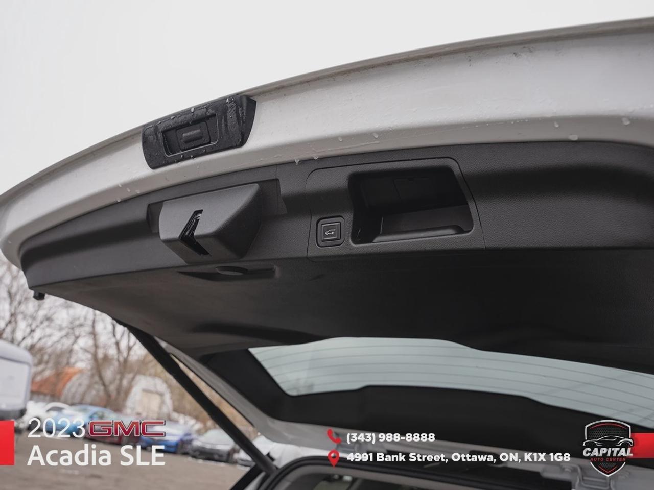 2023 GMC Acadia SLE Photo