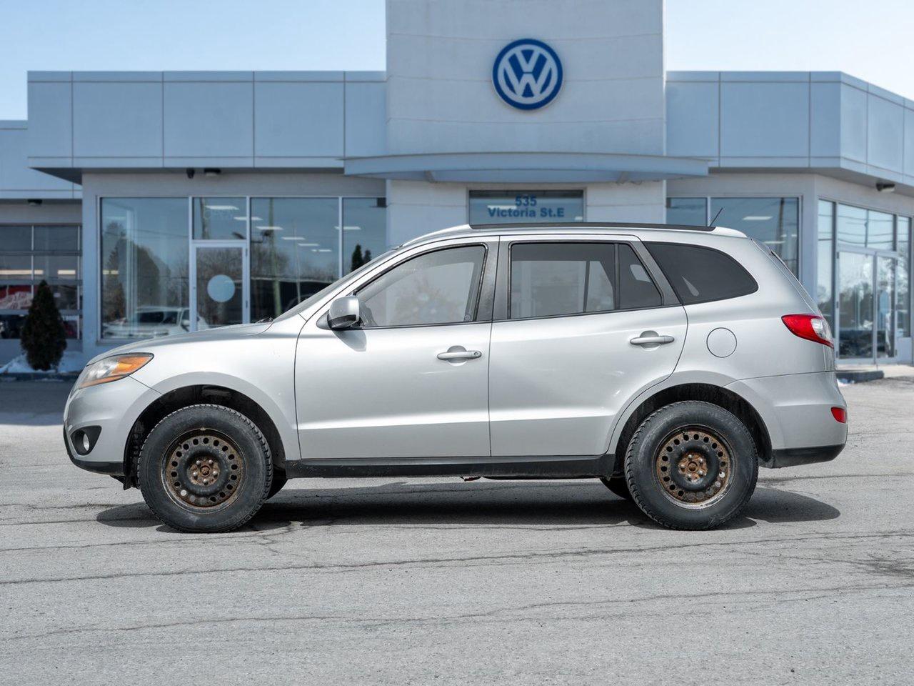 2011 Hyundai Santa Fe GL Photo