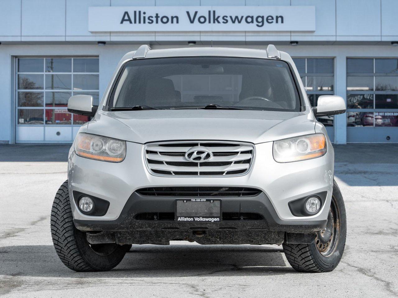 2011 Hyundai Santa Fe GL Photo