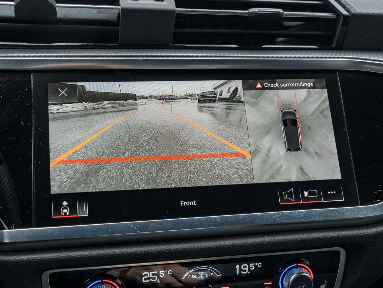 2024 Audi Q3 Technik Photo