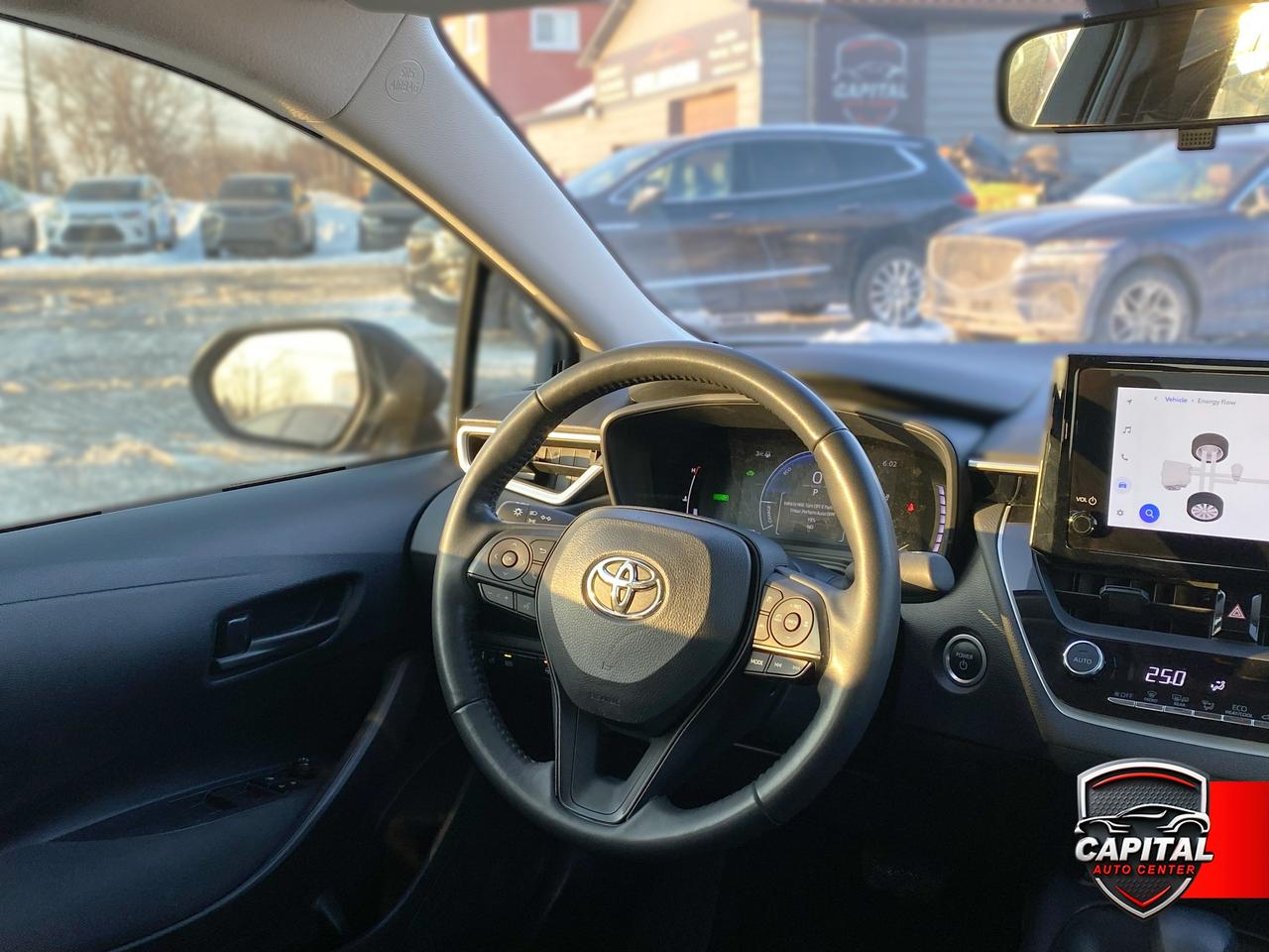 2024 Toyota Corolla Hybrid LE Photo