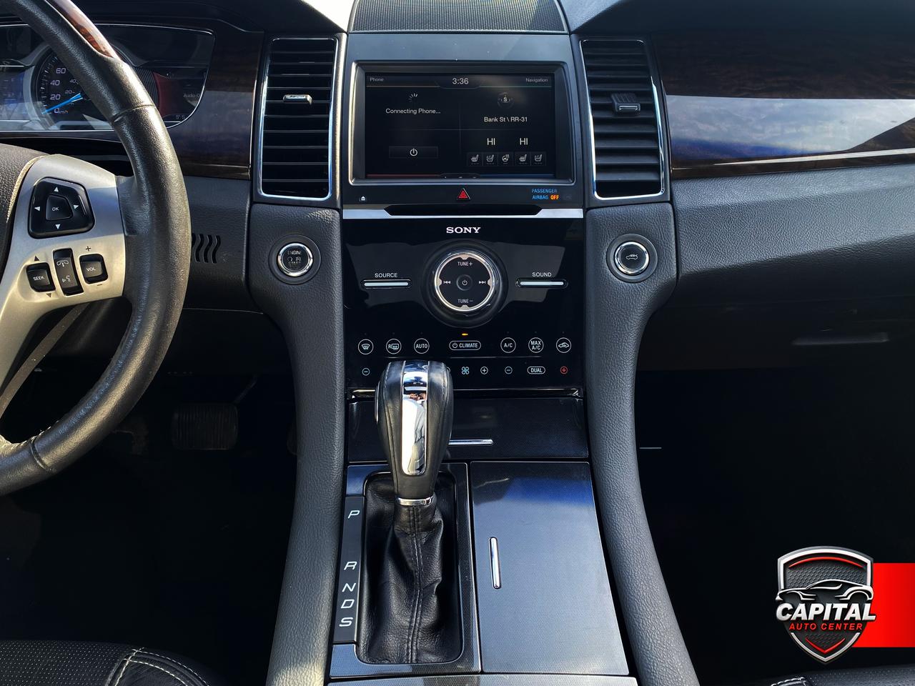 2015 Ford Taurus LIMITED Photo