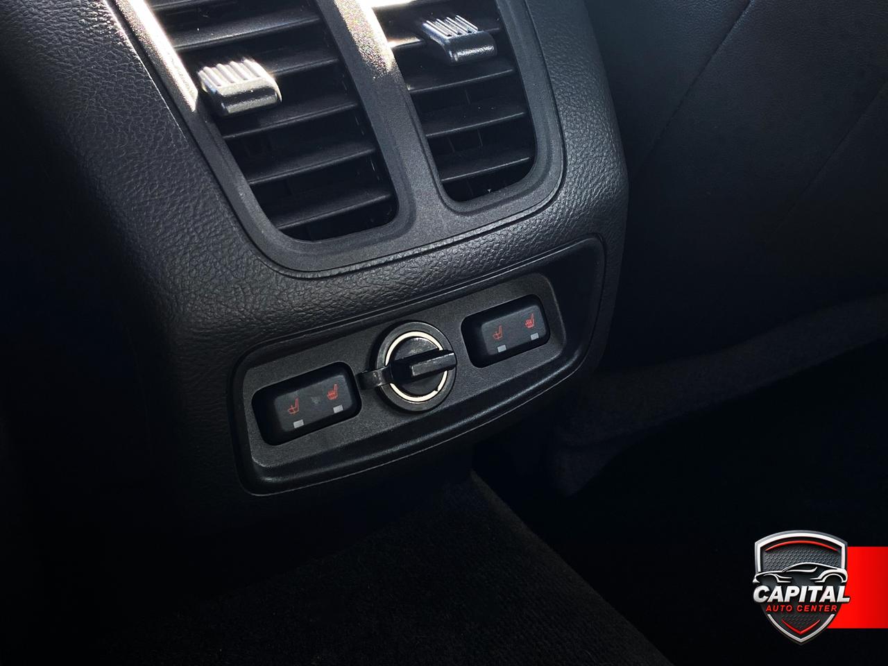 2015 Ford Taurus LIMITED Photo