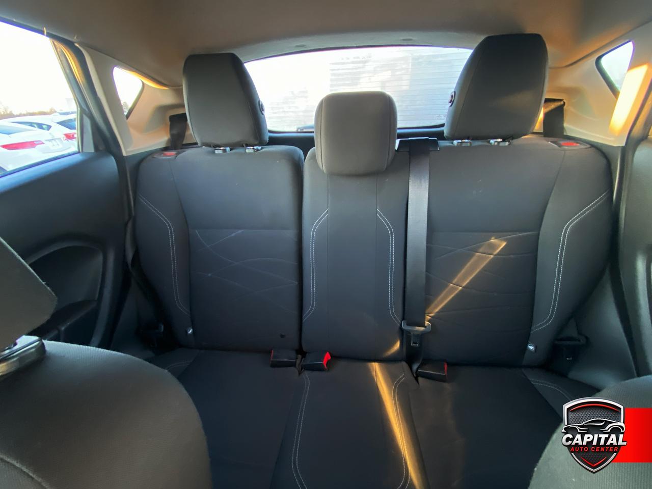 2014 Ford Fiesta SE Photo