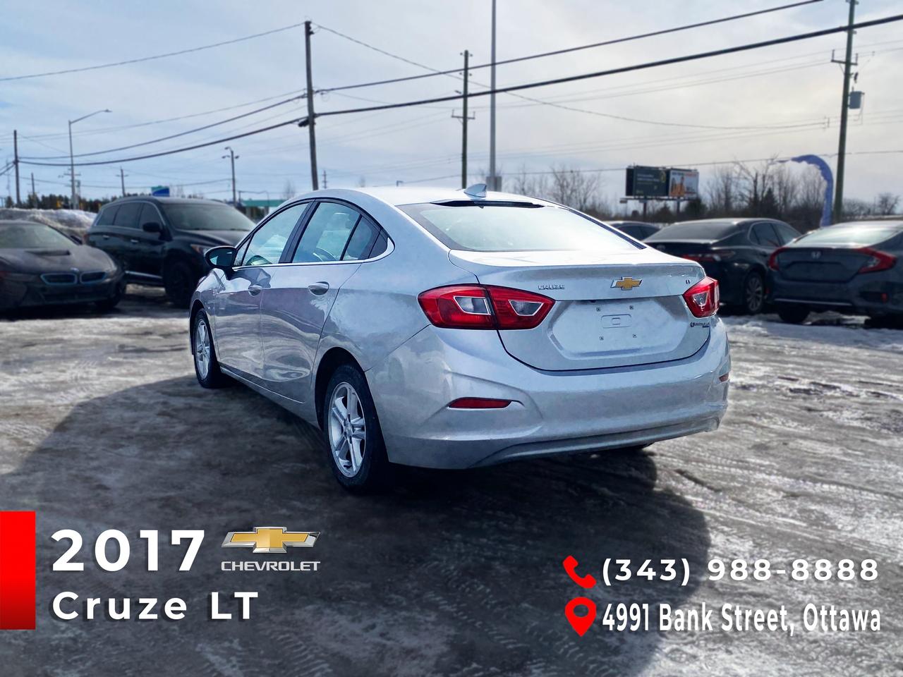 2017 Chevrolet Cruze LT Photo