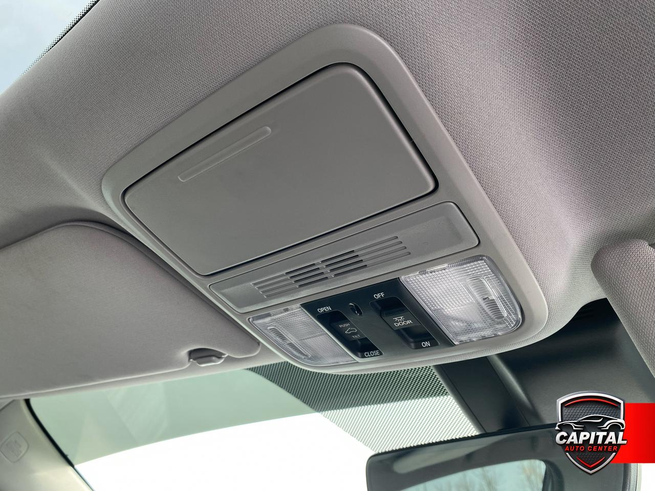 2019 Honda Odyssey EX Photo