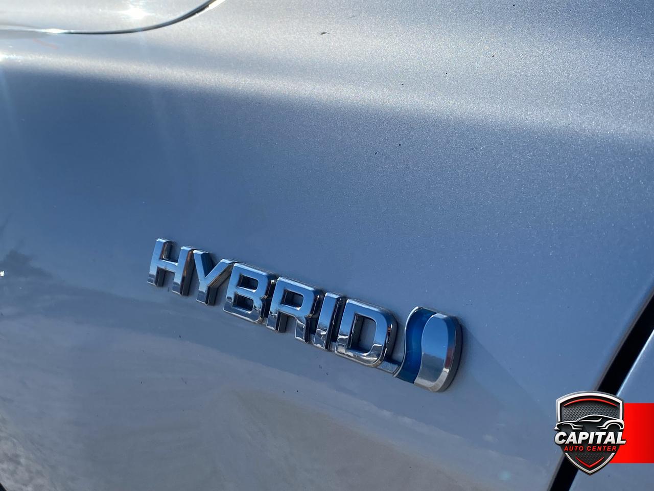 2011 Toyota Camry Hybrid Photo